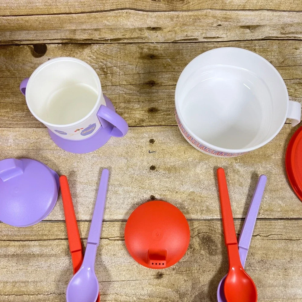 Tupperware Winnie The Pooh Baby Feeding Set- Sippy Cup Snack Bowl Spoons NEW